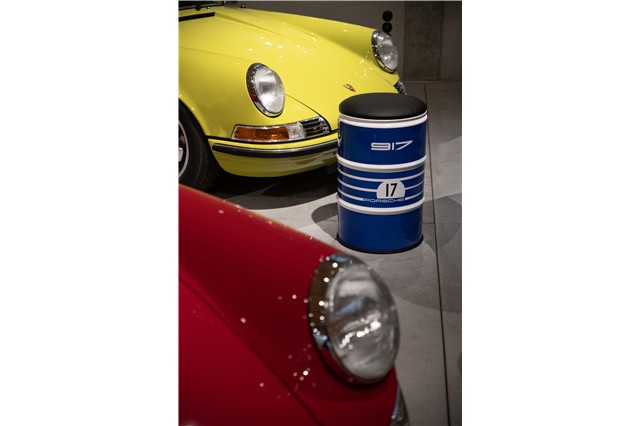 Barrel seat – racing Porsche 917
