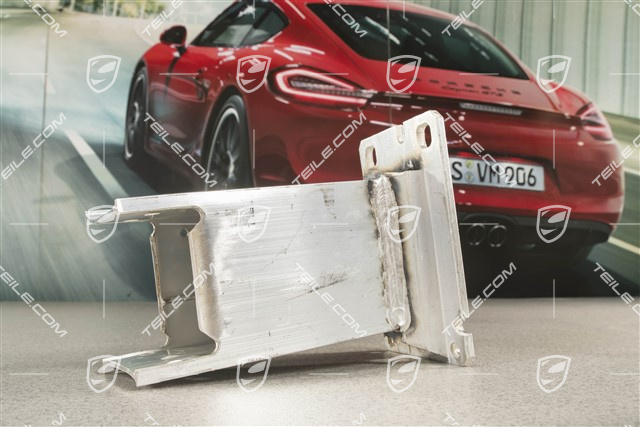 Uchwyt belki zderzaka, przód, L