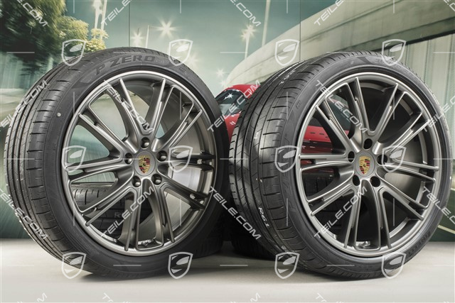 21" Panamera Exclusive Design Sommerräder, Felgen 9,5J x 21 ET71 + 11,5J x 21 ET69 + Pirelli Sommerreifen 275/35 ZR21 + 315/30 ZR21, Platinum, mit RDK-Sensoren