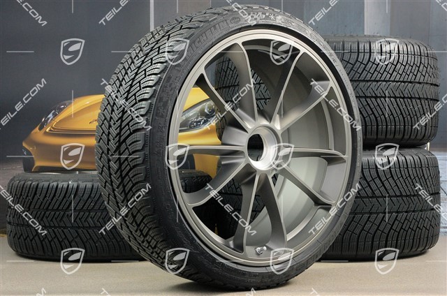 GT3RS / GT2RS 20" winter wheel set, rims/discs 9J x 20 ET55 + 12J x 20 ET47 + Michelin winter tires 245/35 R20 + 315/35 R20, with TPMS