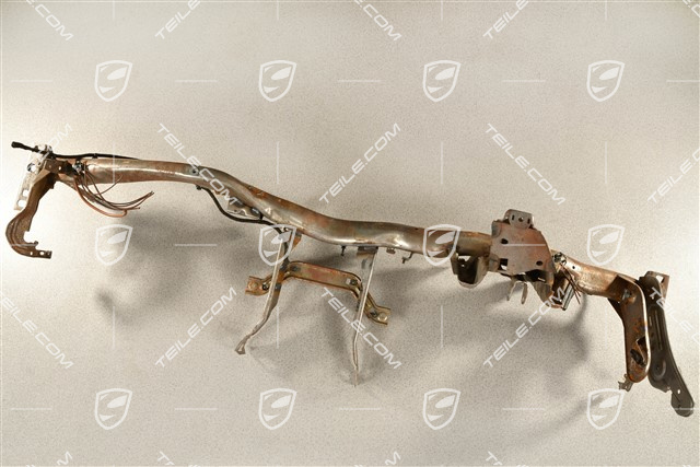 Retaining frame for dashboard