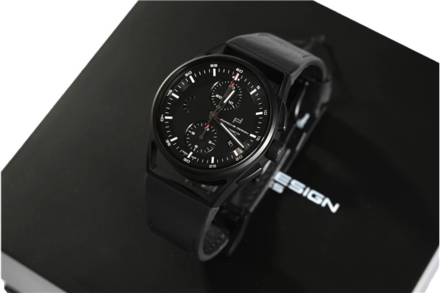 Porsche Design Sport Chrono Subsecond, 1919 Collection, Titanium + Fahrzeugleder, Durchmesser 42mm, in Schwarz