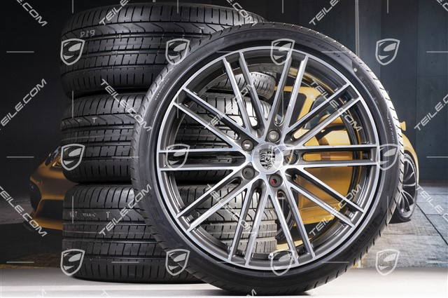 22" Sommerräder Satz 911 Turbo IV Design, Felgen 10J x 22 ET48 + 11,5J x 22 ET61 + Pirelli Sommerreifen 285/35 ZR22 + 315/30 ZR22, mit RDK-Sensoren