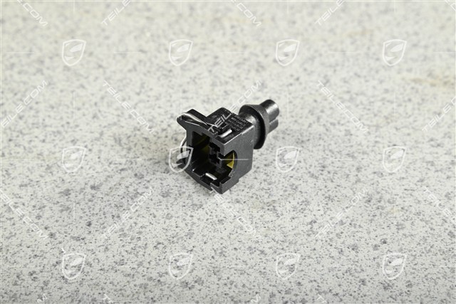 Plug socket
