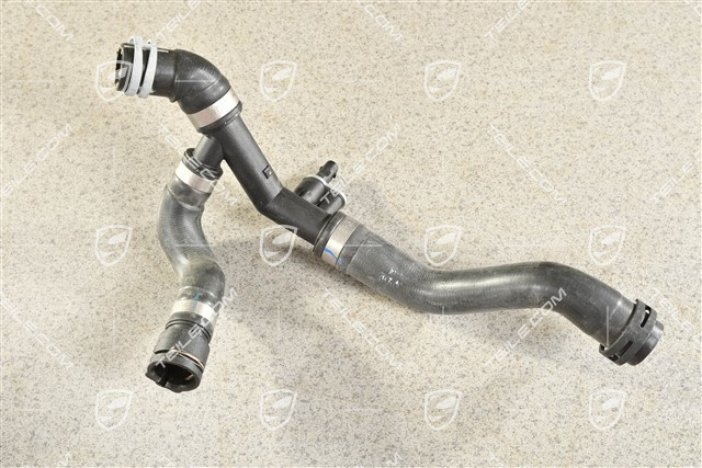 Coolant pipe