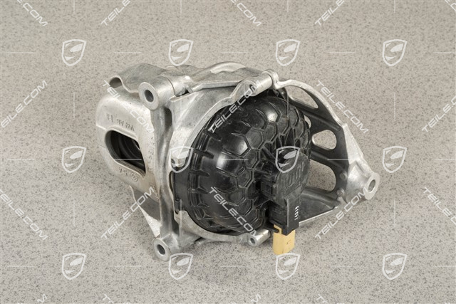Engine carrier, L