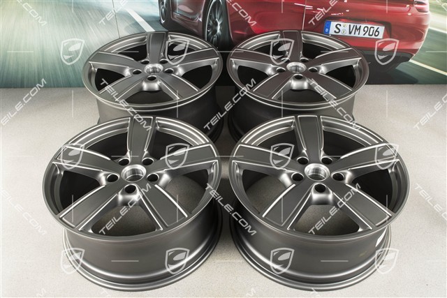 20" Komplet felg Cayenne Sport Classic Komfort, 9J x 20 ET50 + 10,5J x 20 ET64, Platinum półmat satyna