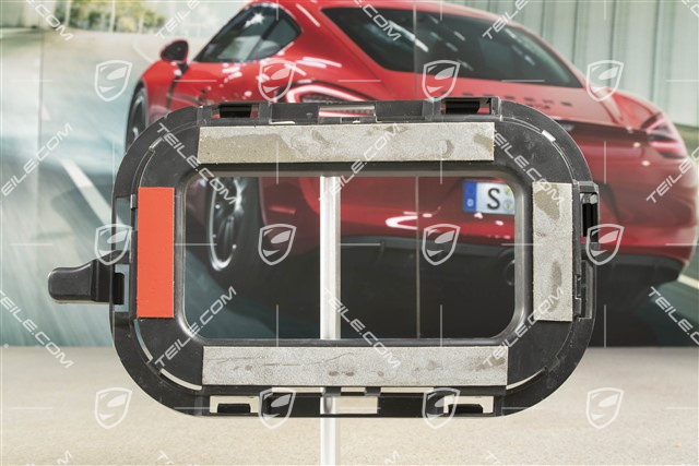 Rear bumper support / bracket, L