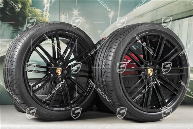 22-inch summer wheel set 911 Turbo IV Design, rims 10J x 22 ET48 + 11,5J x 22 ET61 + Pirelli summer tyres 285/35 ZR22 + 315/30 ZR22,  black high gloss, with TPM