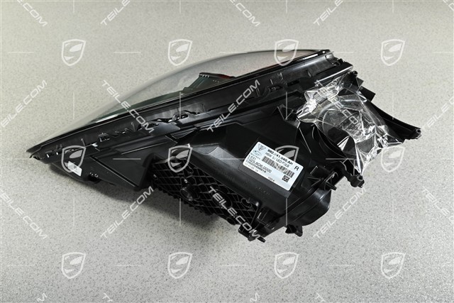 LED headlights, PDLS+, RHD, R