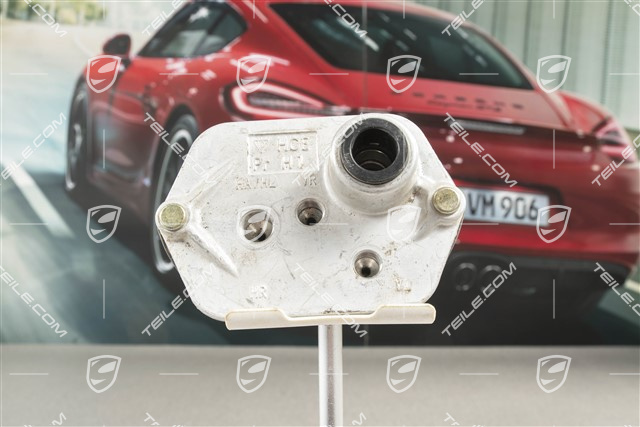 Intermediate piece brake line connector