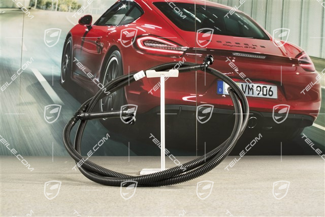 Turbo, Headlight cleaning system hose