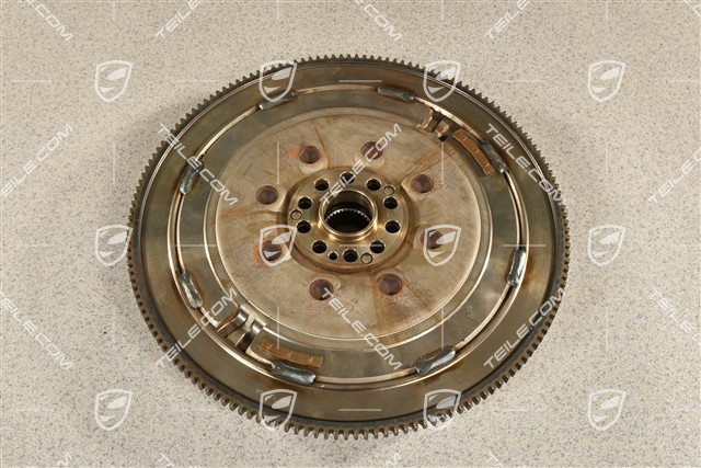 S / GTS, PDK transmission Dual mass flywheel