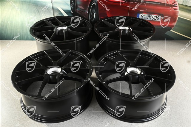 20+21" Carrera GTS, Felgen 8,5J x 20 ET50 + 11J x 21 ET82, schwarz seidenmatt