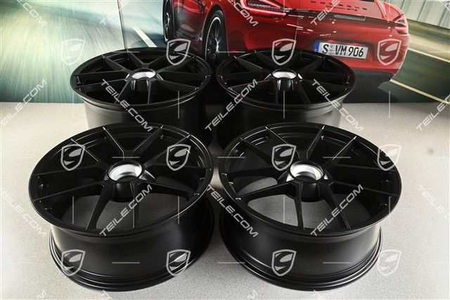 20+21"Carrera GTS, 8,5J x 20 ET50 + 11J x 21 ET82, czarny satynowy półmat