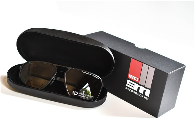 "60Y 911" okulary Porsche Design P'8966, edycja jubileuszowa 60 lat Porsche 911, edycja limitowana, czarno-popielate