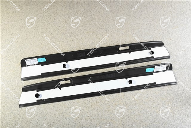 Listwy ozdobne progów wewnętrznych, bez podświetlenia, Carbon, napis Carrera S, zestaw L+R