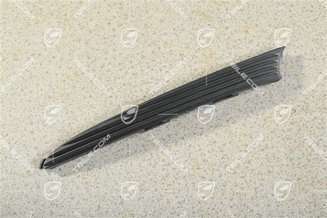 Trim, upper, L