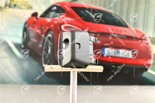 Retainer / support reversing camera