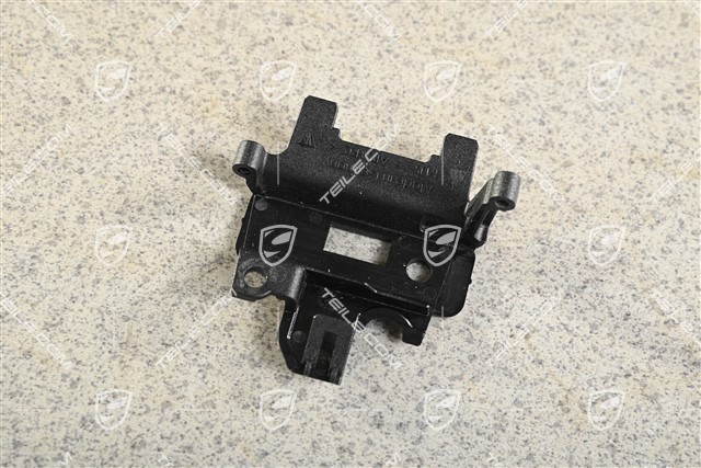 Aufnahme für Multimedia-Schnitstelle USB / AUX
