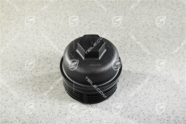 Obudowa / nakrętka filtra oleju