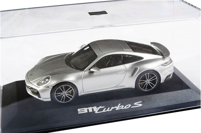 911 Turbo S Coupe 992, DieCast, GT silver metallic, black, 1:43