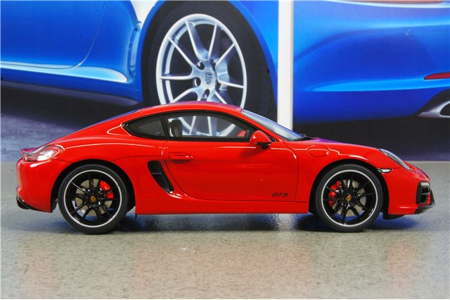 GT SPIRIT Porsche Cayman GTS (981C), red, scale 1:18