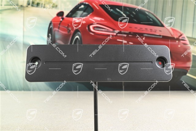 GTS / Turbo, Uchwyt pod tablicę rejestracyjną przedniego zderzaka
