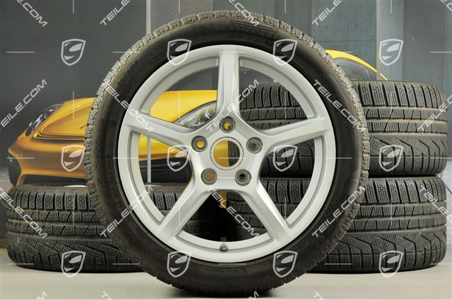 18" Boxster Winterräder Satz, 8J x 18 ET57 + 9J x 18 ET47 + Winterreifen Pirelli Sottozero II 235/45 R18 + 265/45 R18, mit RDK-Sensoren
