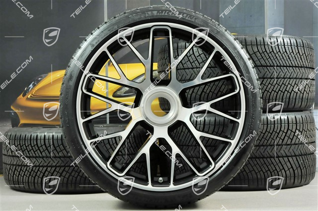 GT3 20" winter wheels "Turbo S", central locking, rims 9J x 20 ET51 + 11J x 20 ET59 + NEW Michelin winter tyres 245/35 R20+295/30 R20, TPMS.