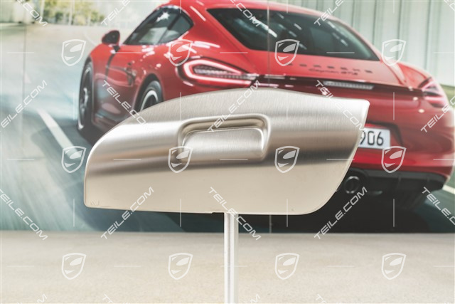 Zaślepka haka holowniczego, Dokładka ze stali szlachetnej, R