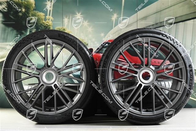 21-inch Panamera Turbo S Summer wheel set, with central locking, rims 9,5J x 21 ET71 + 11,5J x 21 ET69 + NEW Michelin Pilot Sport S5 summer tyres 275/35 R21 + 325/30 R21, dark silver