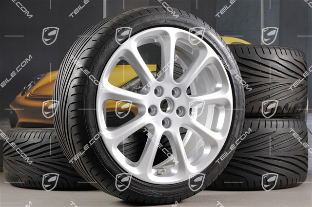 19'' Sommerräder Satz Quatrroporte 8,5J x 19 ET 52 + 10,5J x 19 ET 50,5 Goodyear Eagle F1 245*40*19 + 285*35*19 mit RDK DOT4306