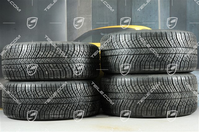 19" Winterräder Satz "Panamera", Felgen 9J x 19 ET64 + 10,5 J x 19 ET62 + Michelin Pilot Alpin 4 Winterreifen 265/45 R19 + 295/40 R19, in Schwarz