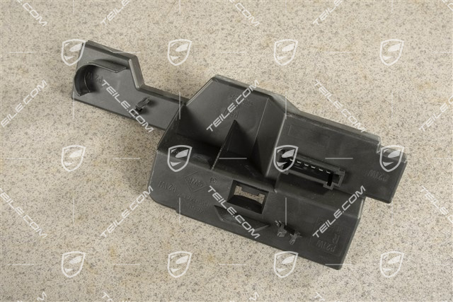 Rear / tail light bulb socket, R