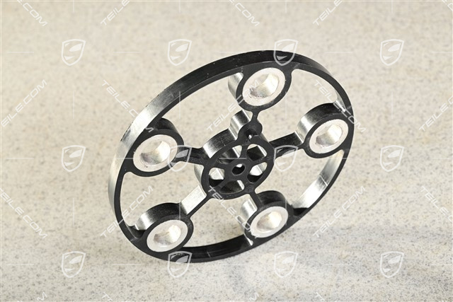 Spacer, spare wheel holder on the tailgate
