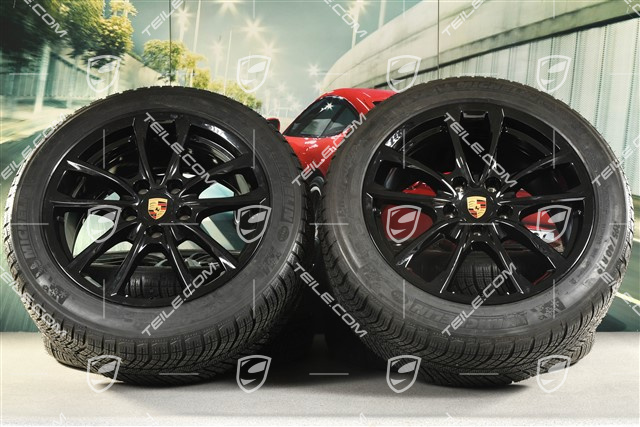 19" Winterräder Satz "Panamera S", Felgen 9J x 19 ET64 + 10,5 J x 19 ET62 + NEUE Michelin Pilot Alpin 4 Winterreifen 265/45 R19 + 295/40 R19, in Schwarz Hochglanz
