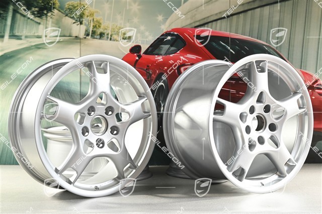 19-inch Carrera S wheel set, 8J x 19 ET57 + 11J x 19 ET67