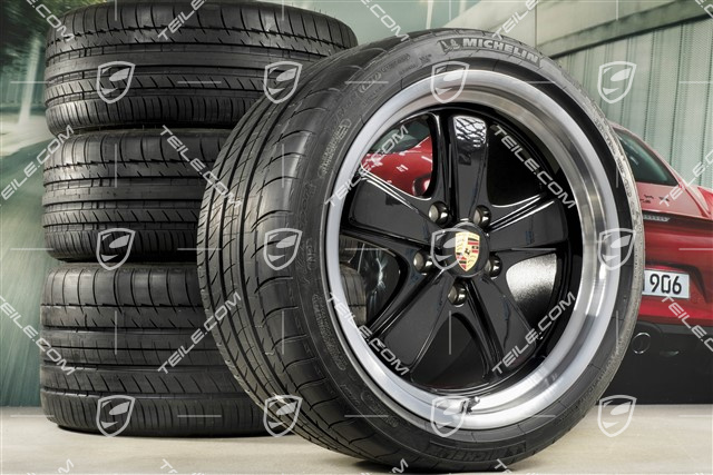 19" Komplet kół letnich "911 Sport Classic", felgi 8,5J x 19 ET55 + 11,5J x 19 ET50, opony letnie Michelin 235/35 ZR19 + 305/30 ZR19