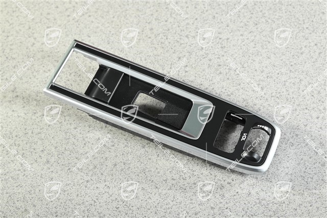 Obudowa konoli środkowej, PDK, Galvanosilber