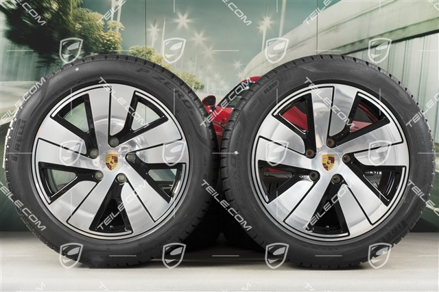 19" koła zimowe Taycan S, komplet, felgi 8J x 19 ET50 + 10J x 19 ET47 + opony zimowe Pirelli P-Zero Winter 225/55 R19 + 275/45 R19