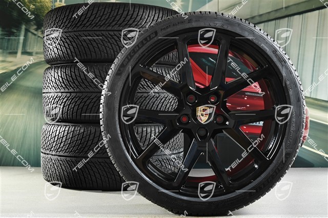 21" Panamera SportDesign Winterräder Satz, Felgen 9,5J x 21 ET71 + 10,5J x 21 ET71 + Michelin Pilot Alpin 5 Winterreifen 275/35 R21 + 315/30 R21, Schwarz Hochglanz