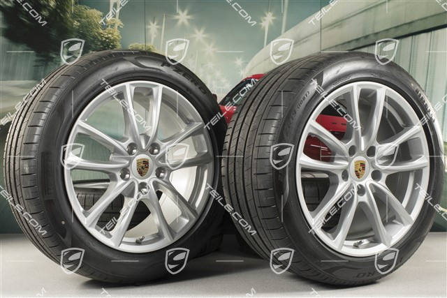 19" Sommerräder Satz "Panamera S", Felgen 9J x 19 ET64 + 10,5 J x 19 ET62 + NEUE Pirelli Sommerreifen 265/45 R19 + 295/40 R19