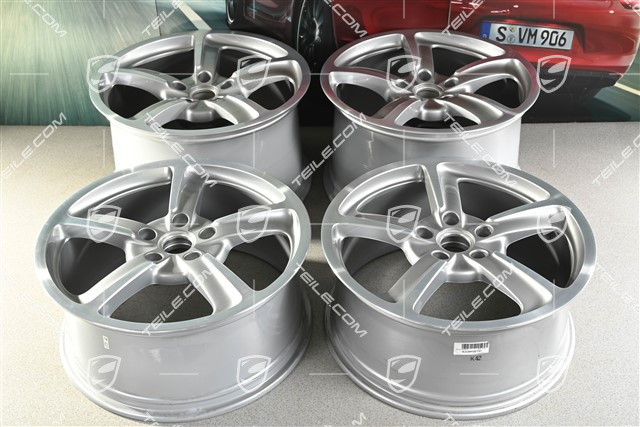 20-inch Sport Techno wheel set, 9J x 20 ET51 + 11,5J x 20 ET48