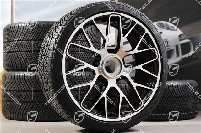 20" Turbo S Zentralverschluss Winterräder Satz für Turbo S, Felgen 8,5J x 20 ET51 + 11J x 20 ET59 + NEUE Michelin Pilot Alpin PA4 Winterreifen 245/35 R20+295/30 R20, RDK-Sensoren