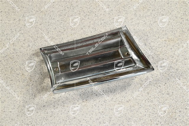 Chrome-plated barbecue. JP Group / Danks, L
