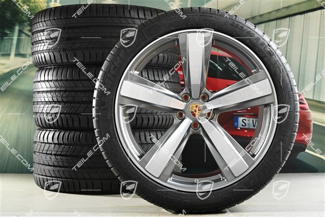 21" koła letnie, komplet, Exclusive Design Sport, felgi 9,5J x 21 ET27 + 10J x 21 ET19 + NOWE opony letnie Michelin 265/40 R21 + 295/35 R21, platinum silver, z czujnikami ciśnienia