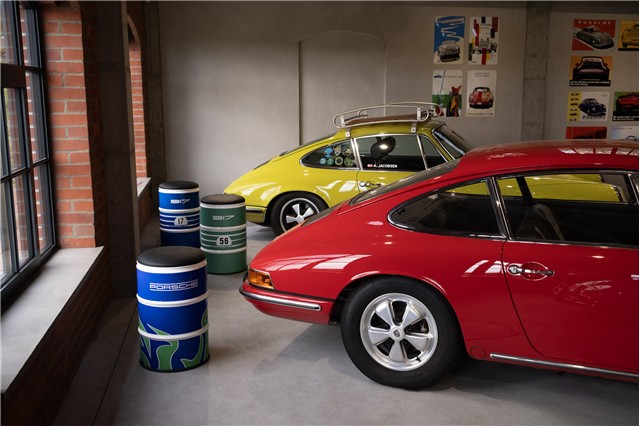 Rennsitz – MARTINI RACING® psychedelic