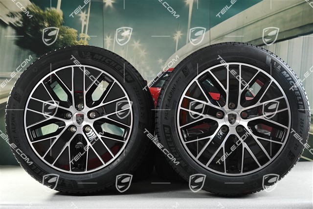 20-inch Macan S winter wheel set, rims 7,5J x 20 ET32 + 10J x 20 ET49 + Michelin winter tyres 235/55 R20 + 285/45 R20, black high gloss