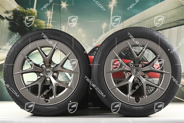21" Cayenne RS Spyder Design Winterräder Satz, Felgen 9,5J x 21 ET16 + 11J x 21 ET37 + NEUE Goodyear UltraGrip Performance 3 SUV Winterreifen 275/45 R21 + 315/40 R21, Turbonit